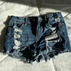 Aéropostale Jean short. High waist shorty. 00